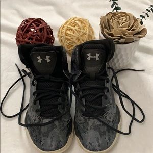 🌿Under Armour sneakers